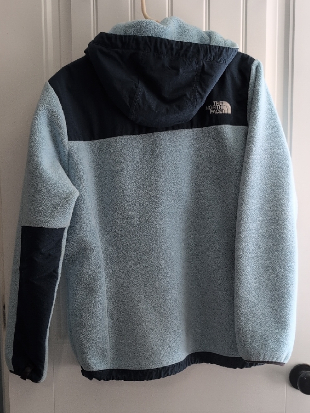 The North Face Light Blue and Teal Hooded Fleece Jacket - Picture 3 of 7
